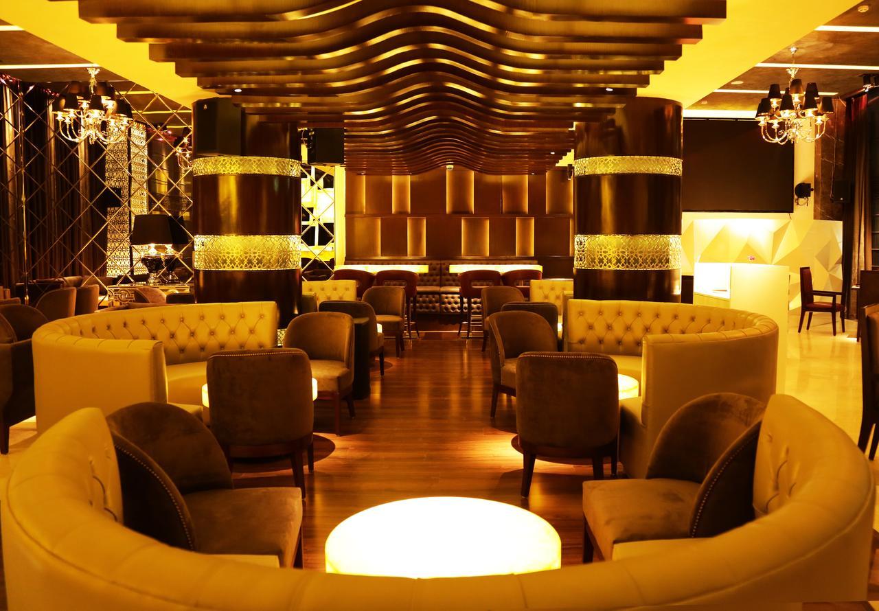 Inde Hotel Chattarpur Nuova Delhi Esterno foto
