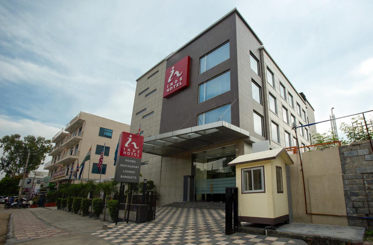 Inde Hotel Chattarpur Nuova Delhi Esterno foto